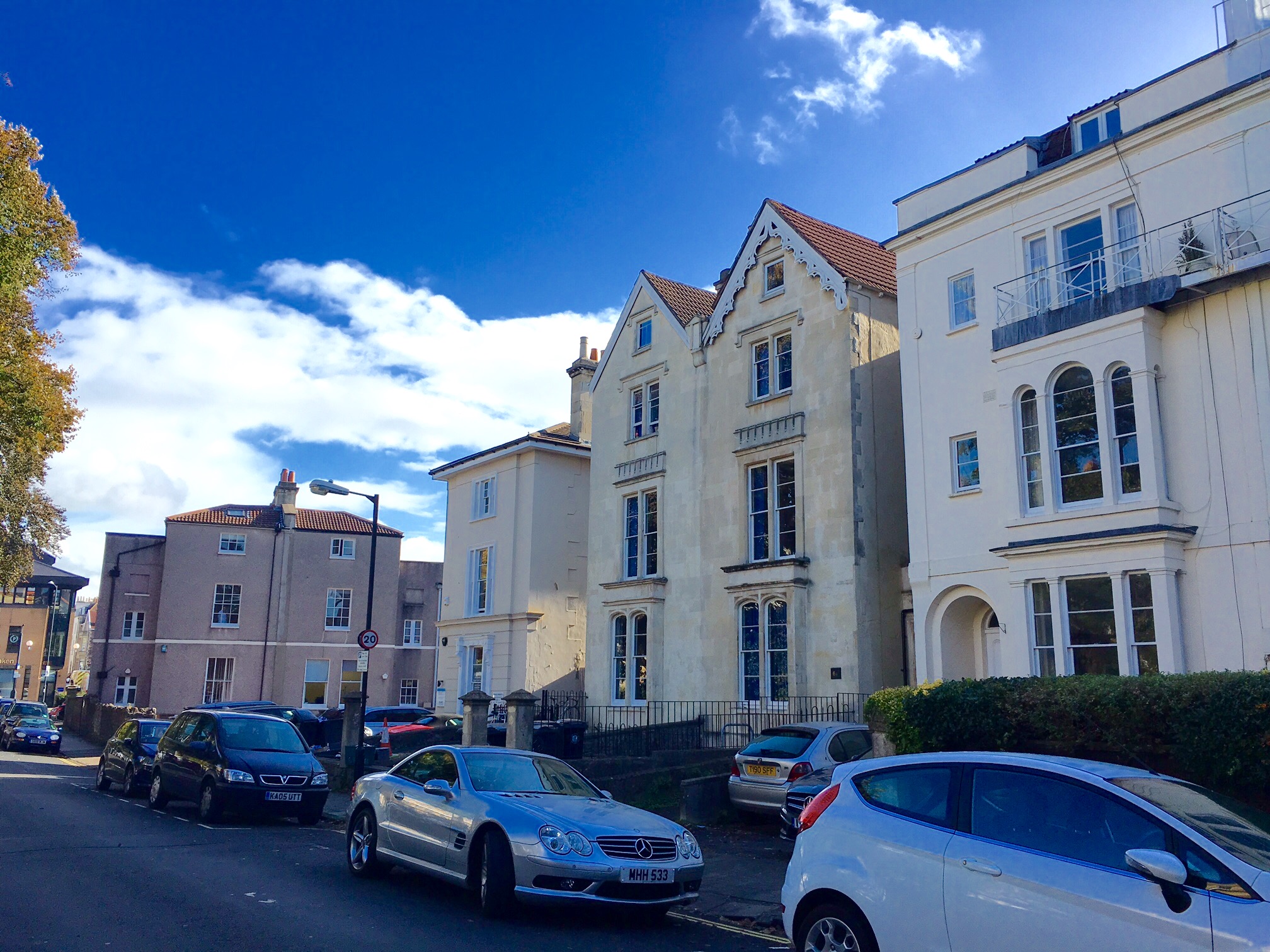 Oakfield Road ( Top )